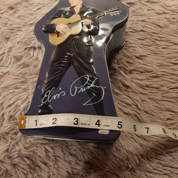 Elvis Presley Die Cut Tin Box - Picture 10 of 10